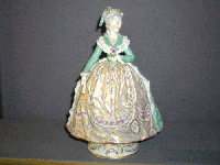 Statuet� Sevres